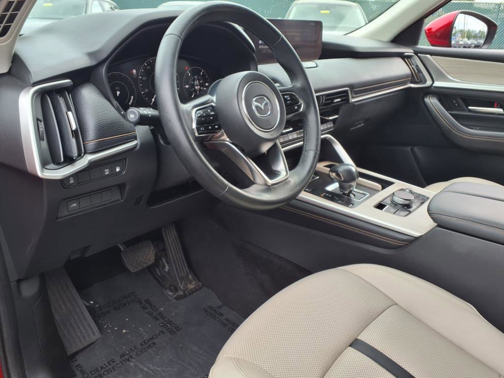 Certified 2024 MAZDA CX-90 Plug-In Hybrid w/ Preferred image 29