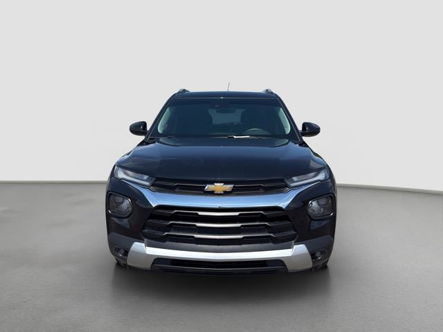 Used 2023 Chevrolet TrailBlazer LT FWD image 2