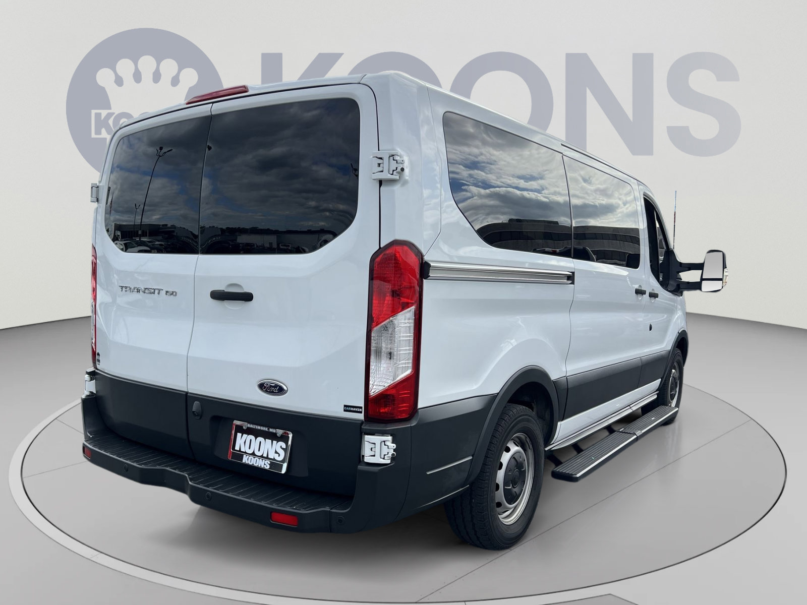 Used 2016 Ford Transit 150 XL RWD image 7