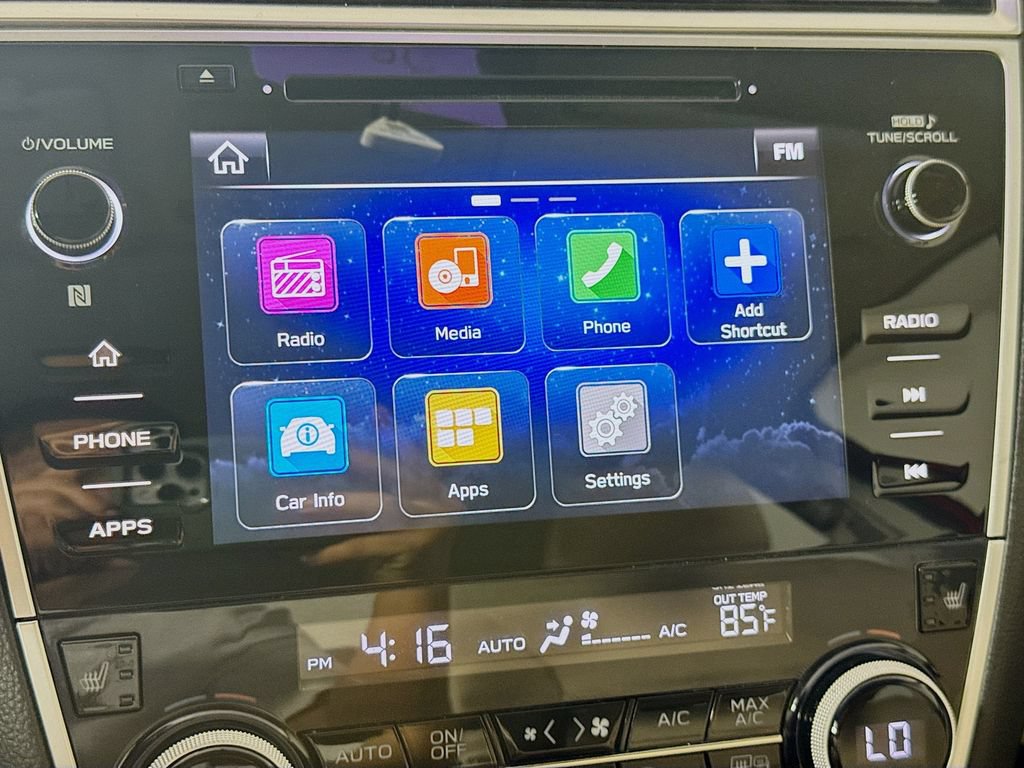 Used 2018 Subaru Legacy 2.5i Premium w/ Moonroof Package AWD/4WD image 17
