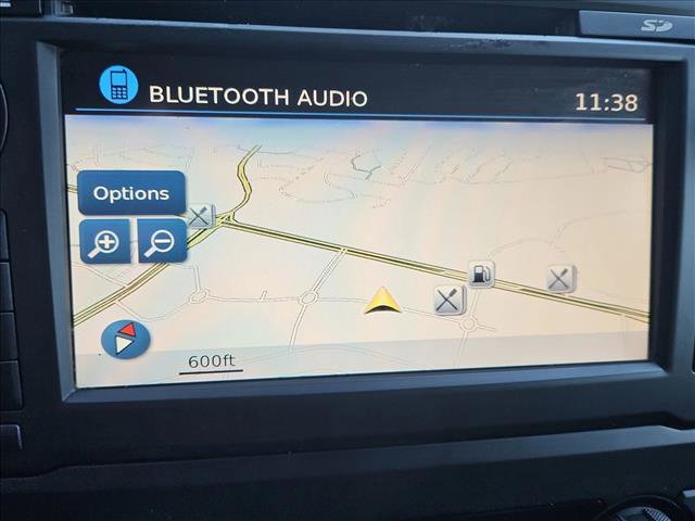 Used 2018 Nissan Titan SV w/ SV Convenience Package image 12