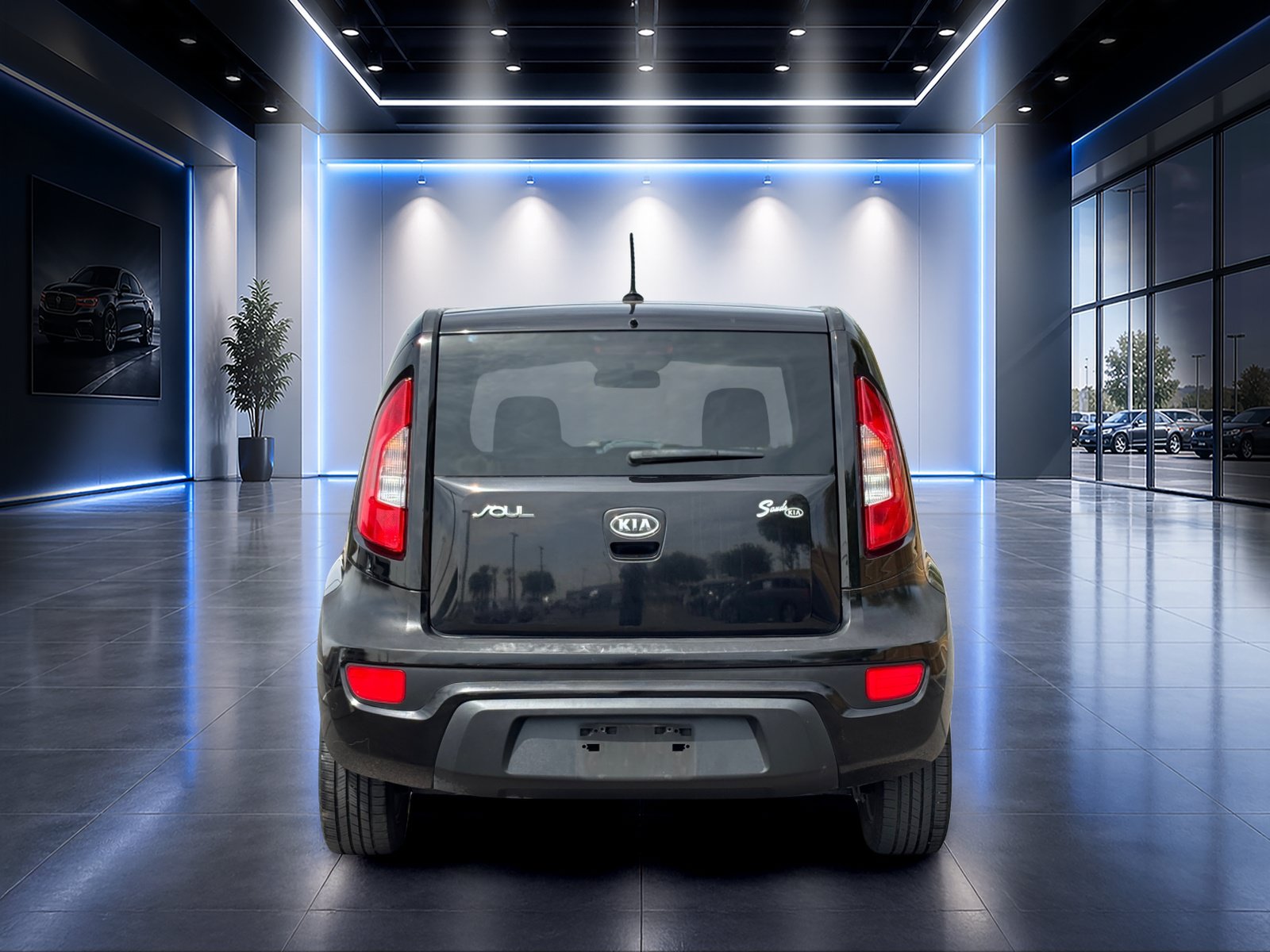 Used 2012 Kia Soul + FWD image 5