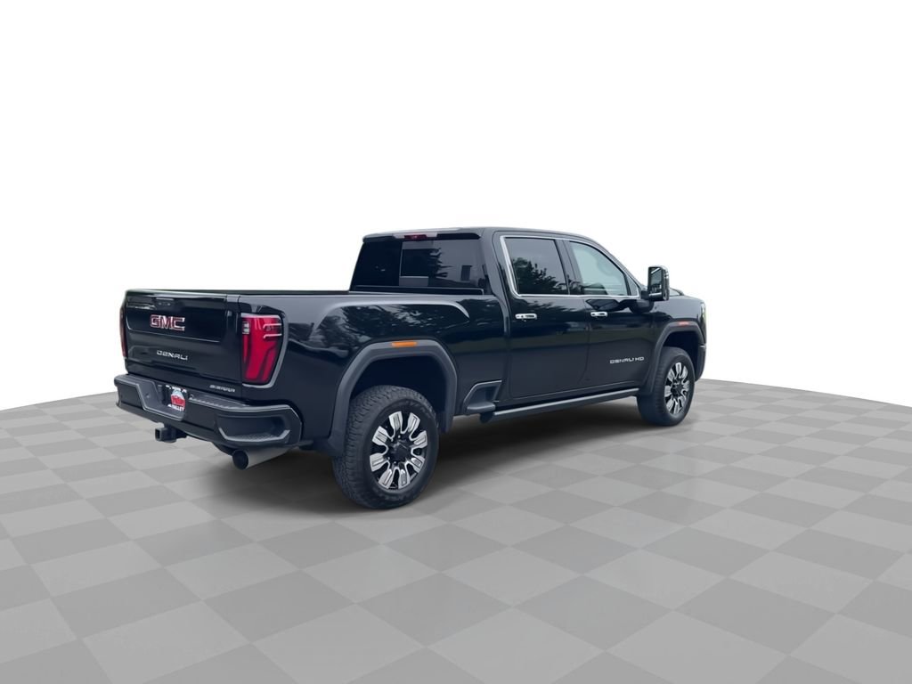 Used 2024 GMC Sierra 3500 Denali w/ Denali Reserve Package AWD/4WD image 8