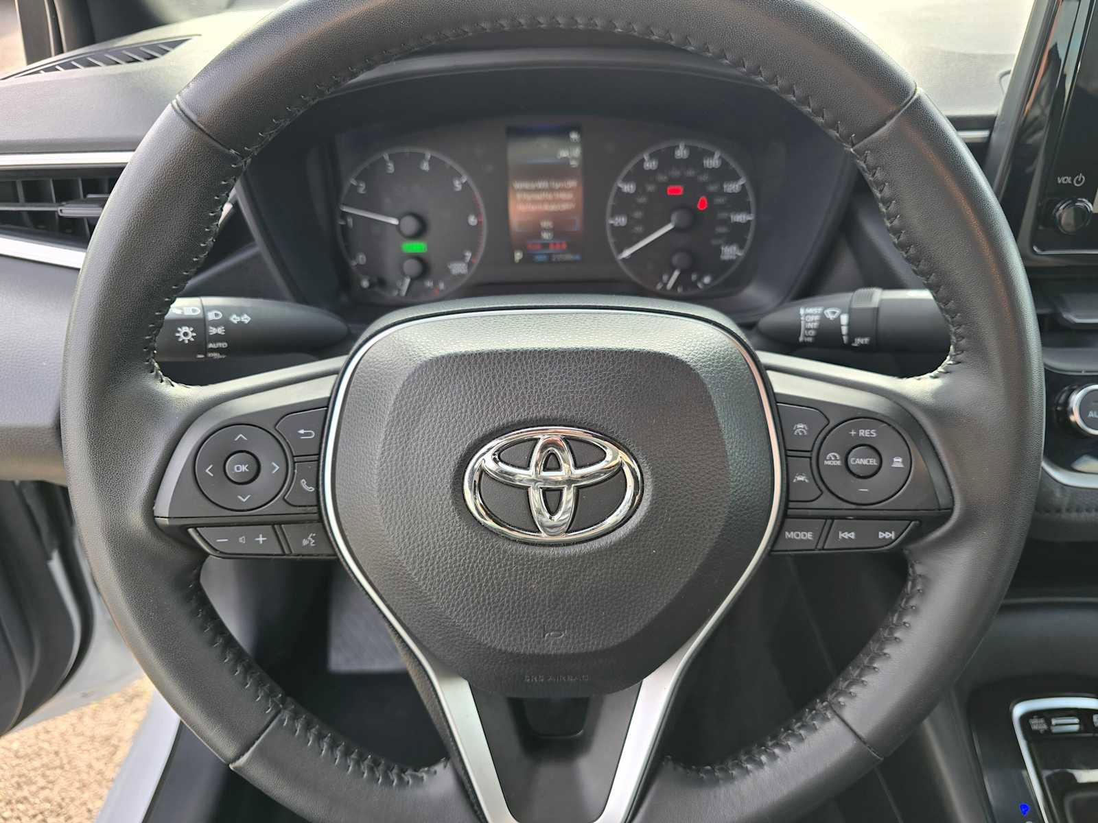 Certified 2024 Toyota Corolla SE image 26