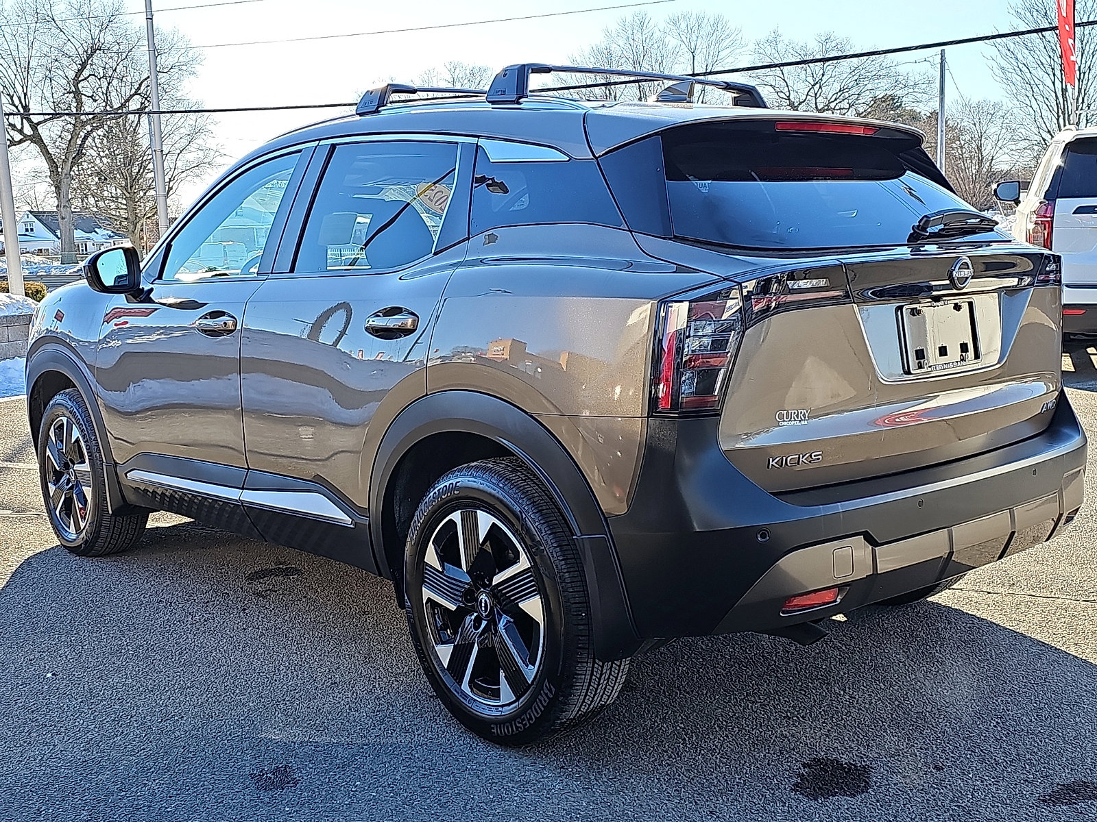 Certified 2025 Nissan Kicks SV w/ SV Premium Package image 4