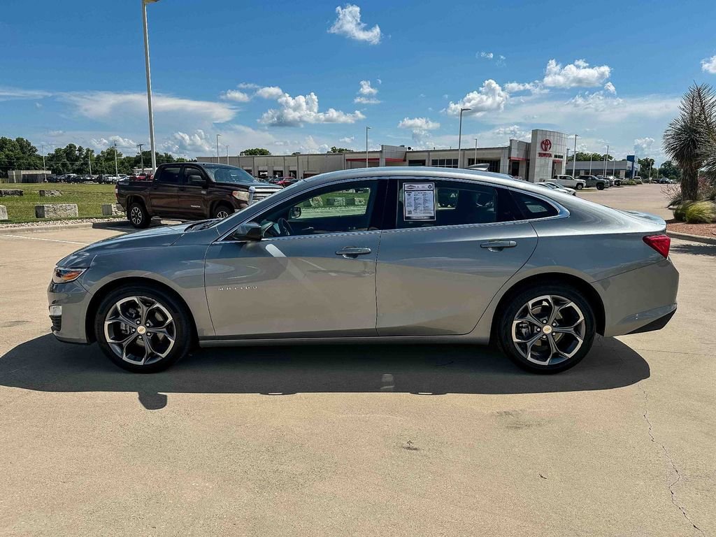 Used 2024 Chevrolet Malibu LT FWD image 8