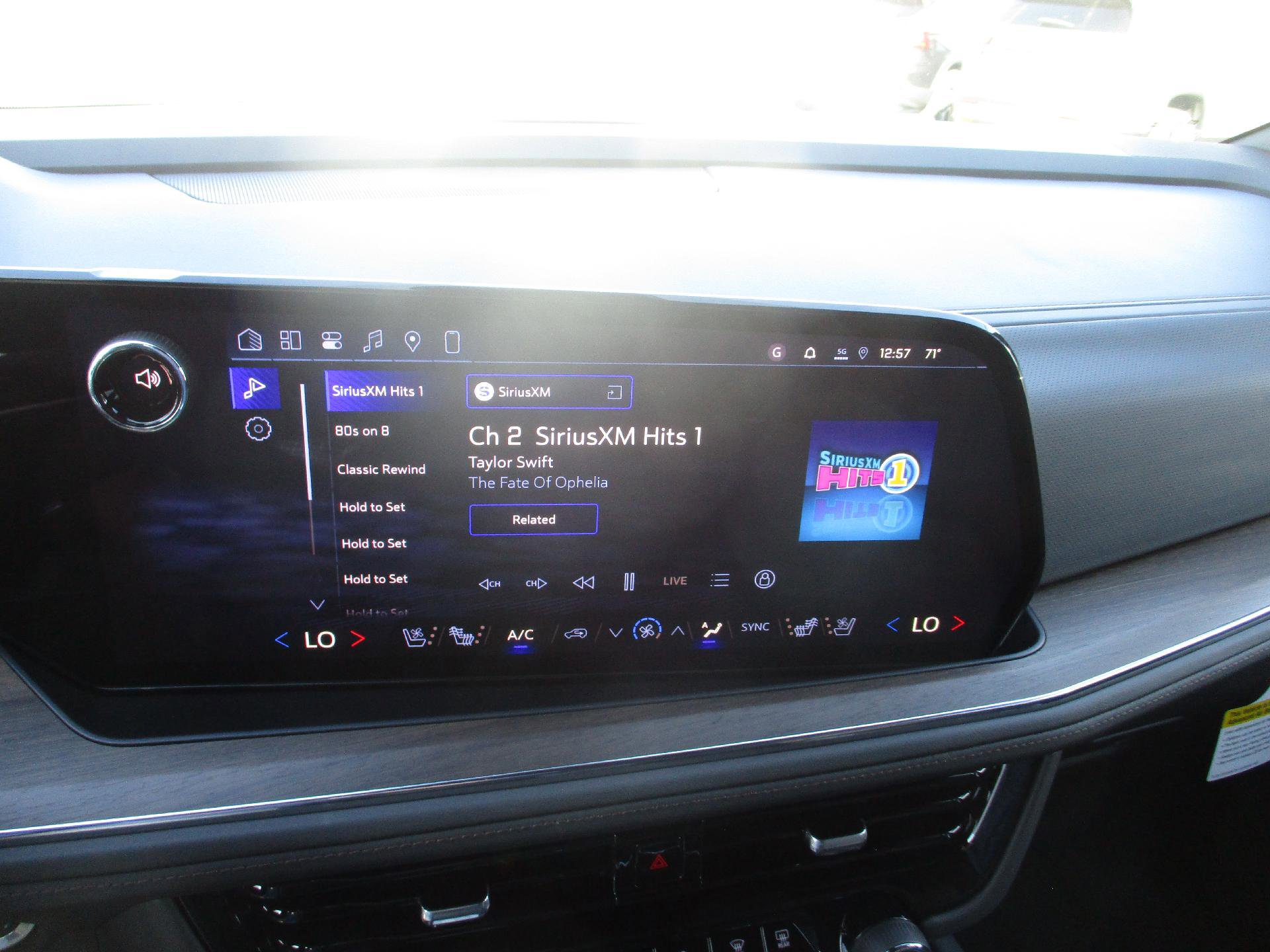 New 2026 Chevrolet Tahoe High Country image 15