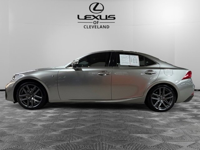 Used 2018 Lexus IS 350 image 3