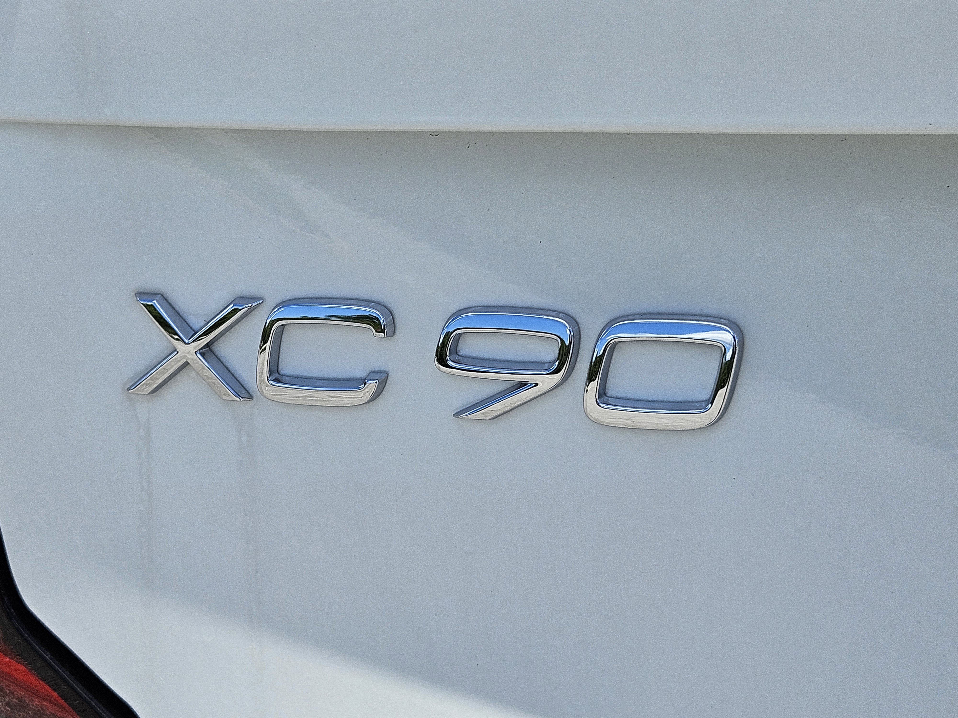 New 2026 Volvo XC90 B5 Plus image 11