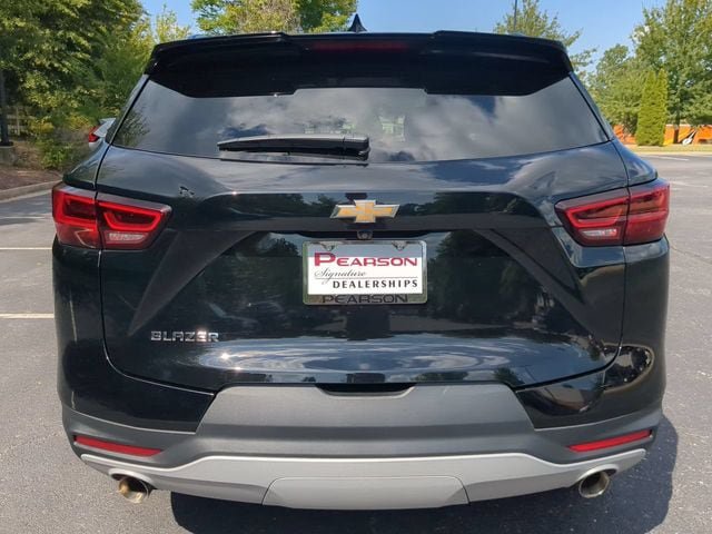 Used 2024 Chevrolet Blazer LT w/ Convenience Package FWD image 5