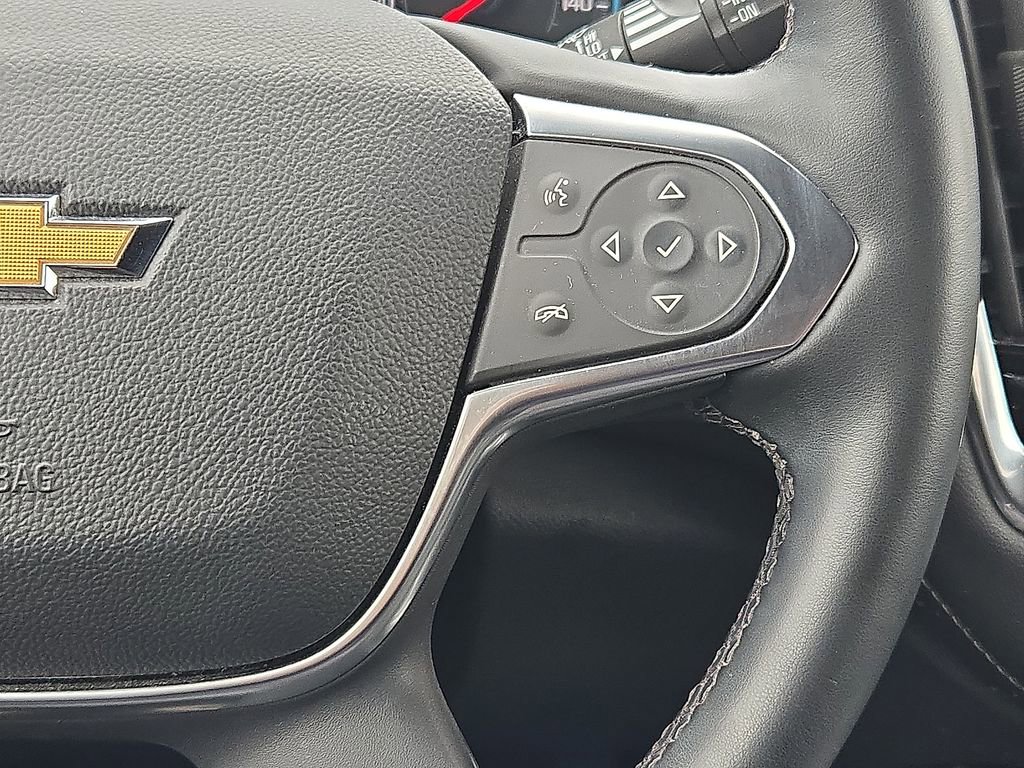 Used 2023 Chevrolet Traverse LT image 28