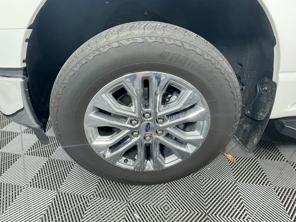 Used 2024 Ford F150 Lariat image 11