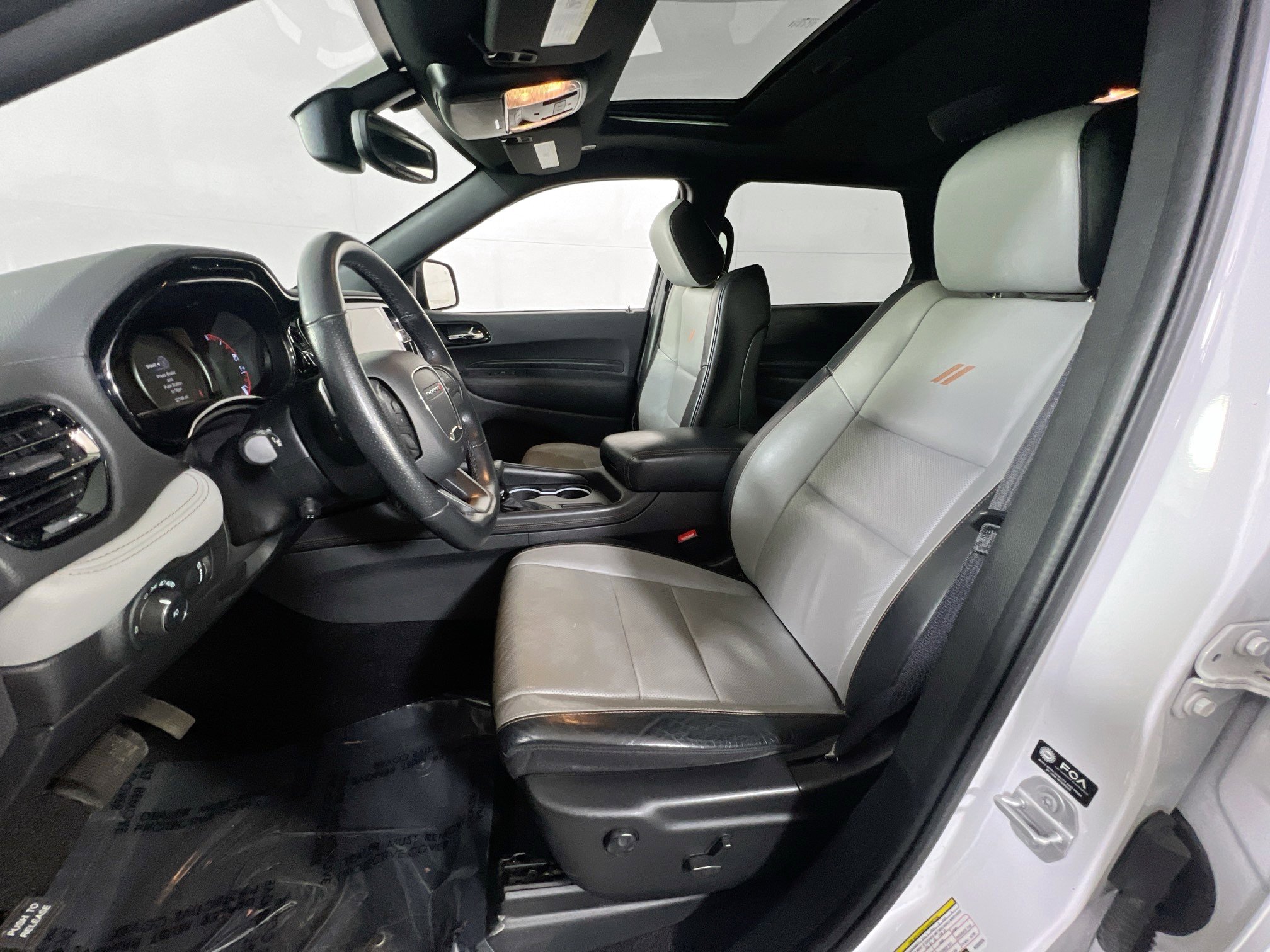 Used 2022 Dodge Durango R/T w/ Blacktop Package image 21