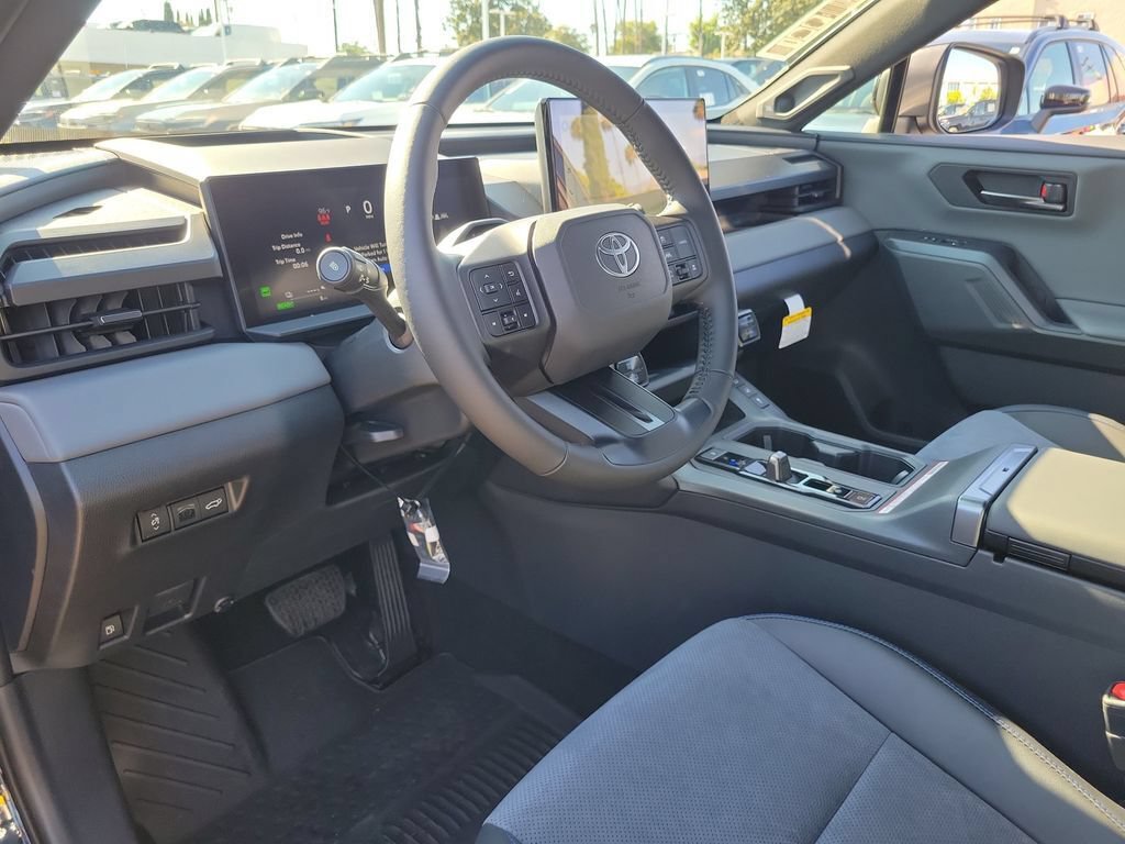 New 2026 Toyota RAV4 XSE AWD/4WD image 22