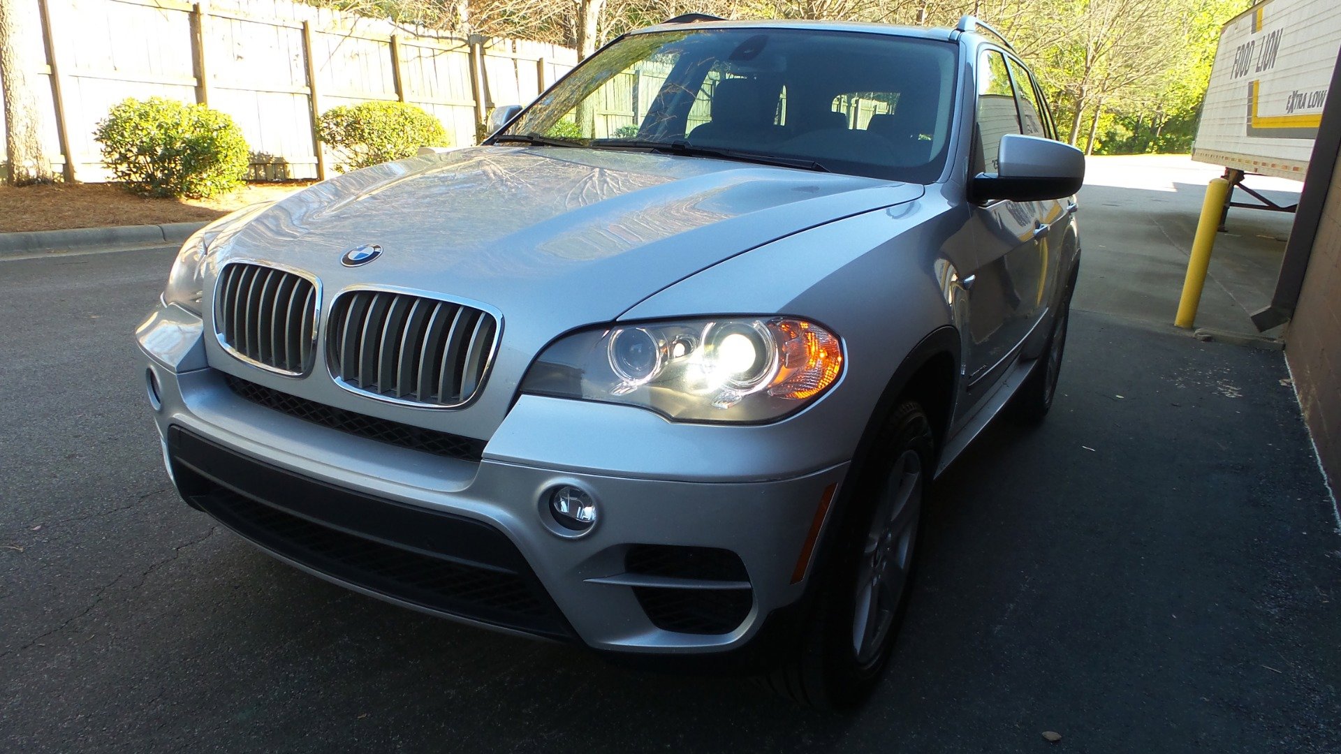 Used 2012 BMW X5 xDrive35d image 44