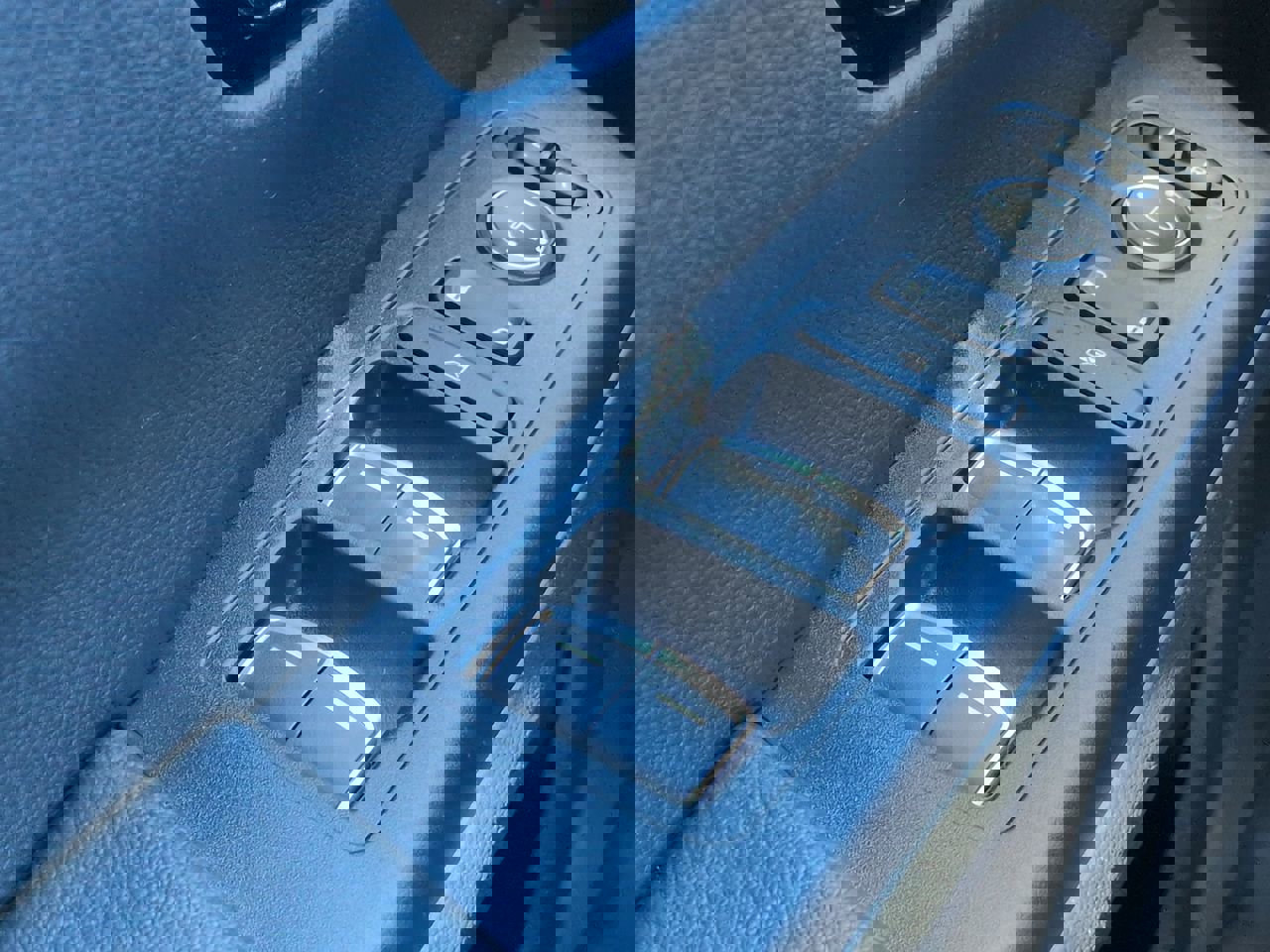 Used 2024 Honda CR-V Sport Touring image 24