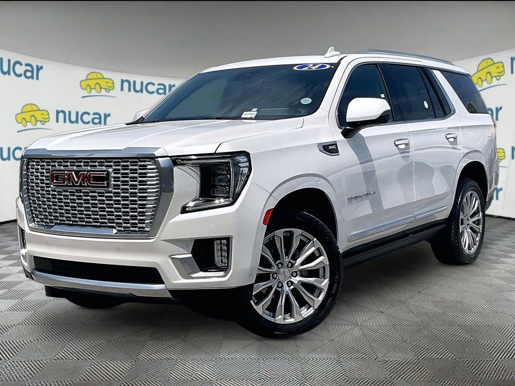Used 2024 GMC Yukon Denali w/ Denali Reserve Package AWD/4WD image 3