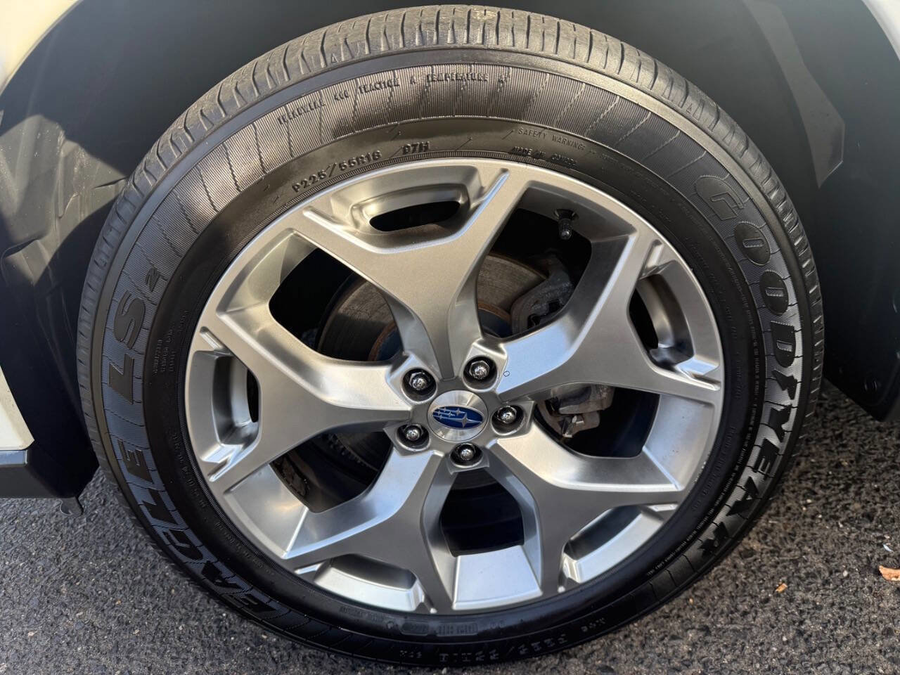 Used 2018 Subaru Forester 2.5i Touring image 19