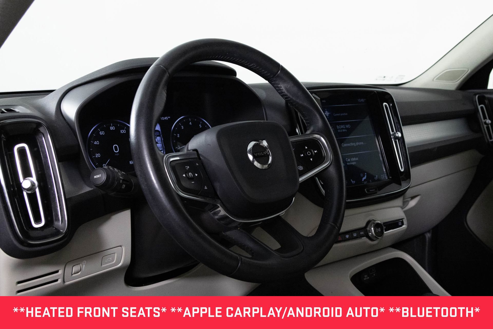 Used 2021 Volvo XC40 T5 Momentum w/ Protection Package Premier image 4