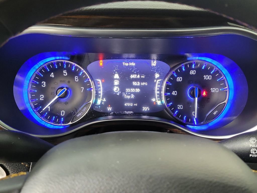 Used 2021 Chrysler Pacifica Pinnacle AWD/4WD image 17