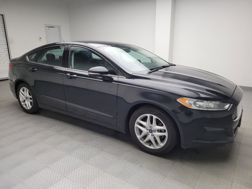 Used 2015 Ford Fusion SE FWD image 11