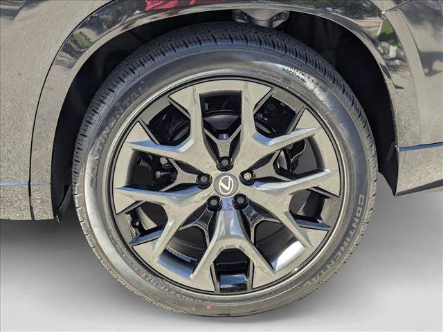 New 2026 Lexus TX 500h AWD image 9