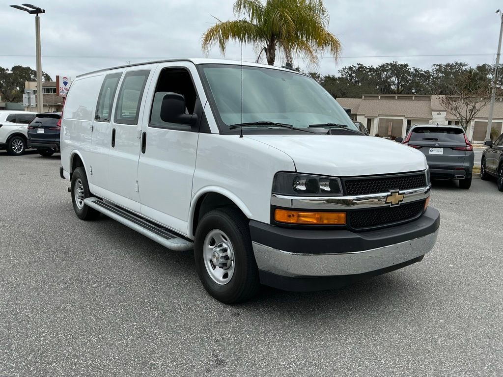 Used 2024 Chevrolet Express 2500 w/ Driver Convenience Package image 15
