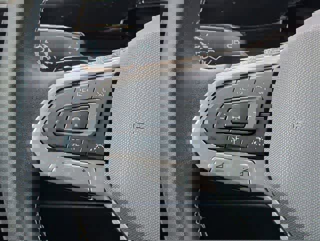 Used 2024 Volkswagen Atlas Cross Sport SE FWD image 20