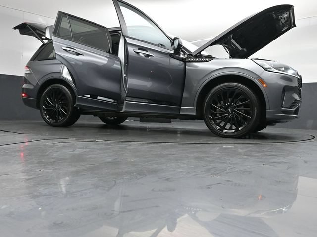 Certified 2025 Lincoln Aviator Reserve w/ Equipment Group 201A AWD/4WD image 52