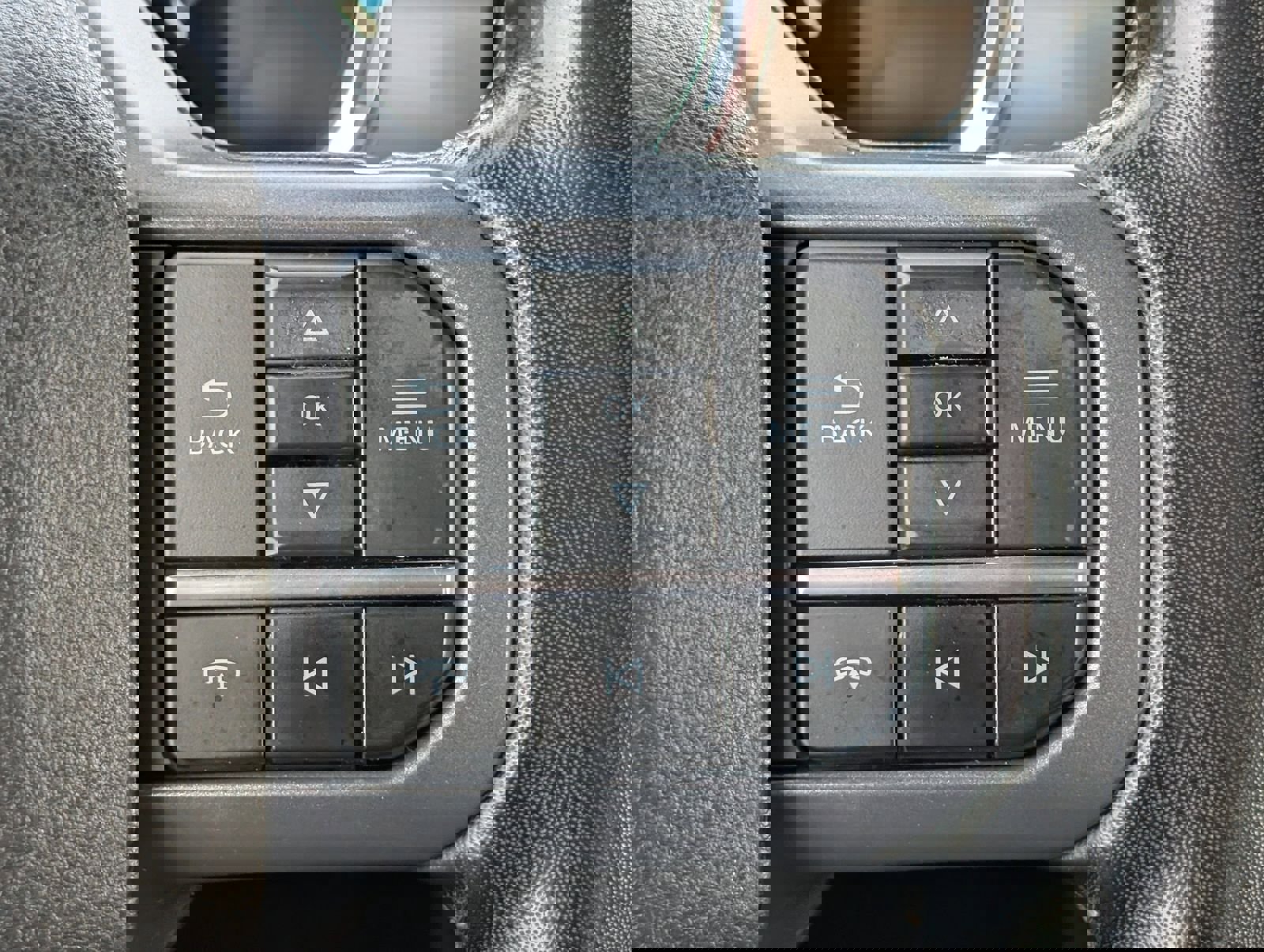 Used 2023 Ford F150 Lariat w/ Equipment Group 502A High image 27