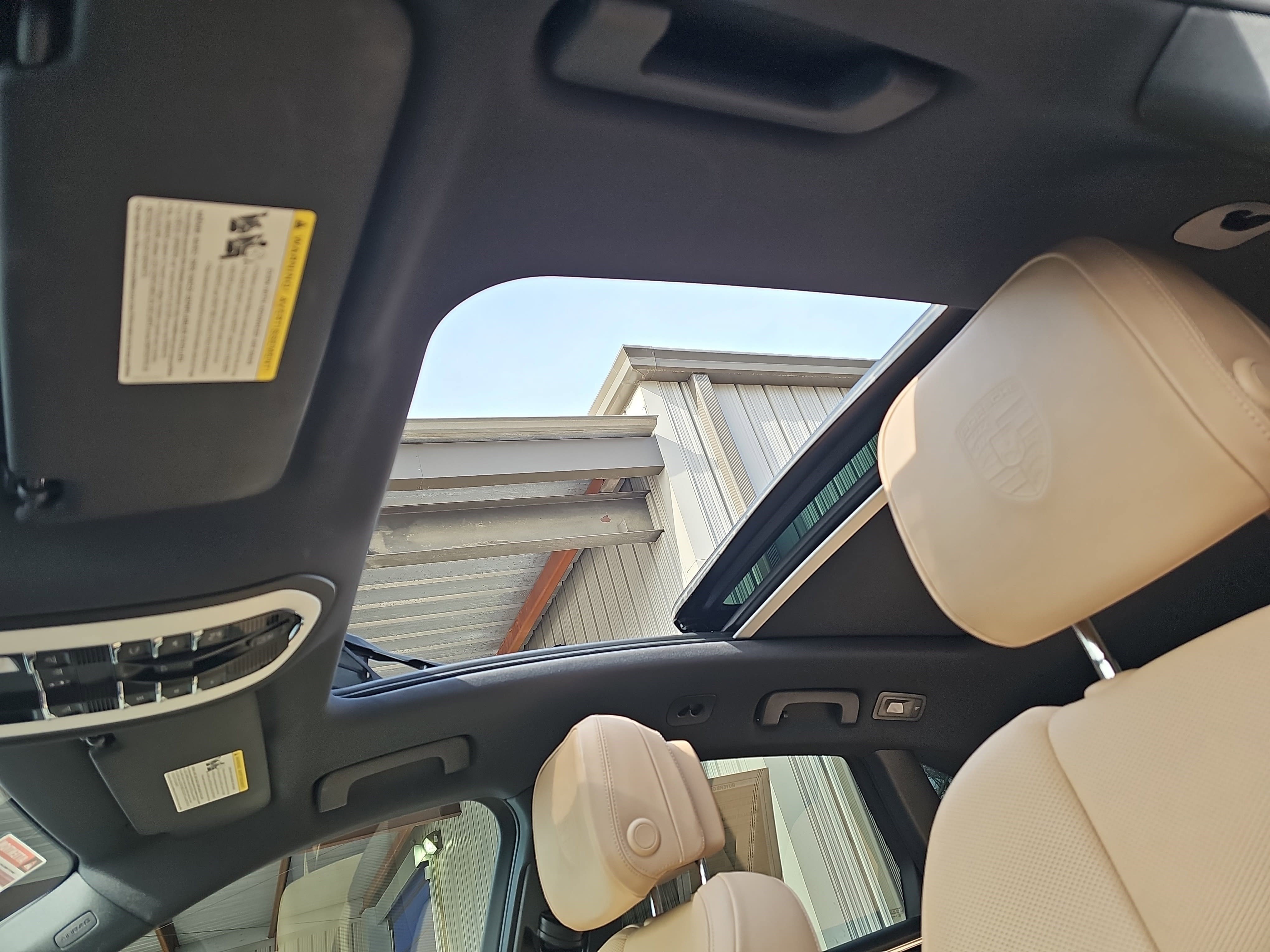 Used 2024 Porsche Macan image 31