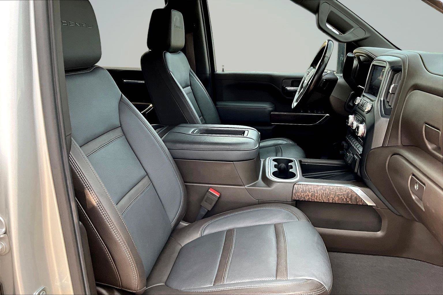 Used 2022 GMC Sierra 2500 Denali AWD/4WD image 9