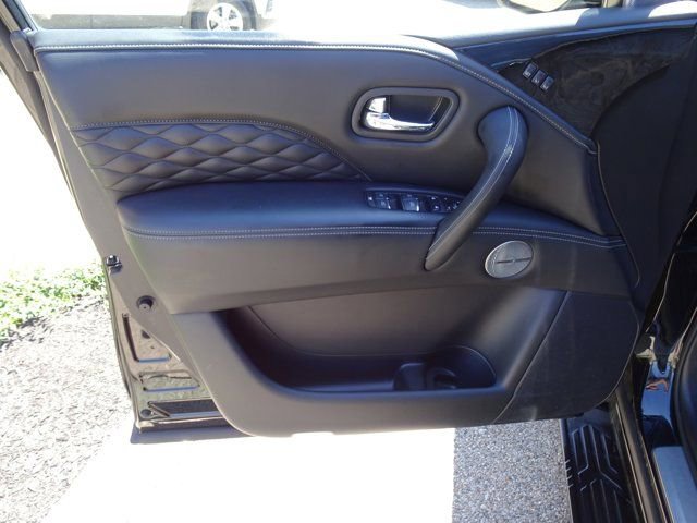 Used 2022 INFINITI QX80 Sensory w/ All-Season Package image 8