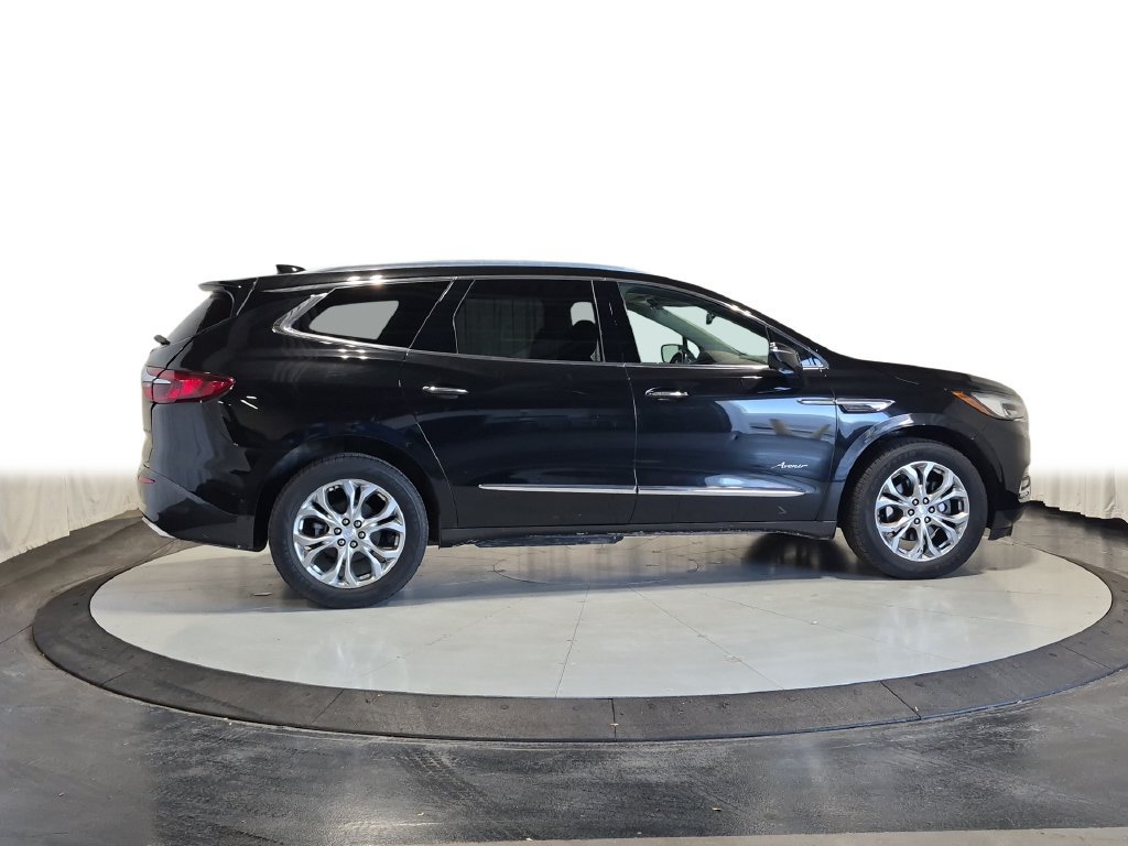 Used 2018 Buick Enclave Avenir w/ Trailering Package AWD/4WD image 11