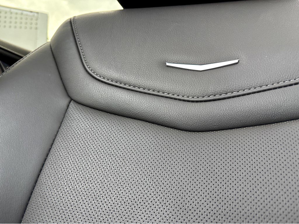 Certified 2025 Cadillac XT5 Premium Luxury image 6