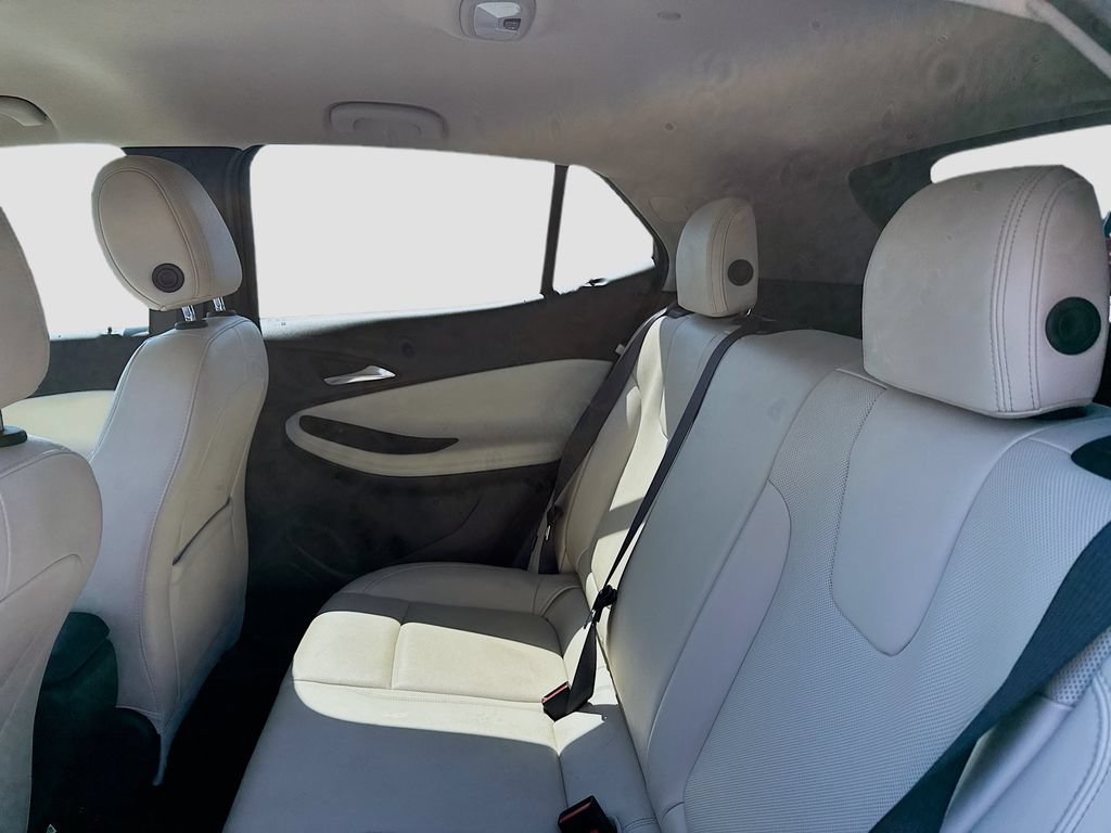 Used 2024 Buick Encore GX Sport Touring FWD image 21