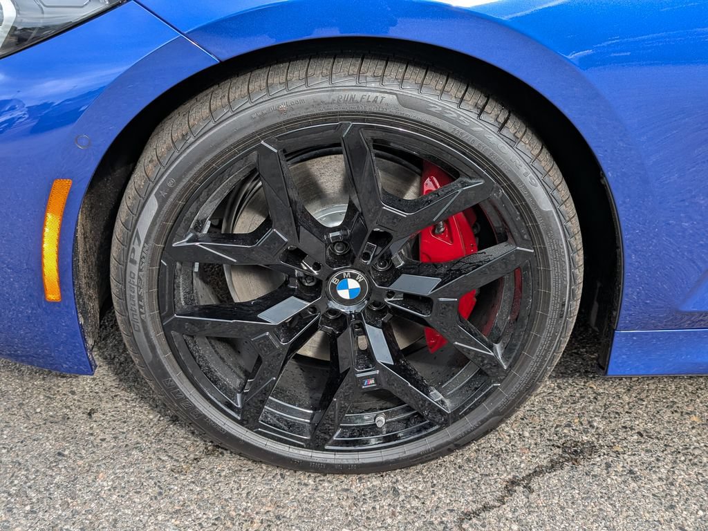 New 2026 BMW 330i xDrive Sedan w/ M Sport Package AWD/4WD image 8