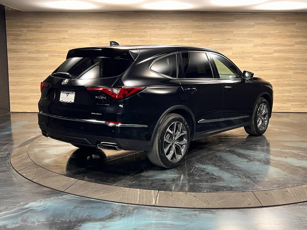 Used 2023 Acura MDX SH-AWD w/ Technology Package image 9