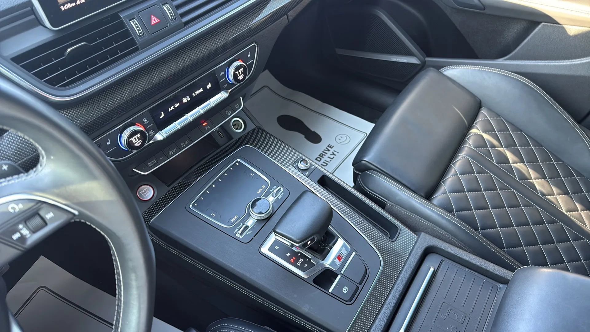 Used 2020 Audi SQ5 Premium Plus w/ Premium Plus Package image 12