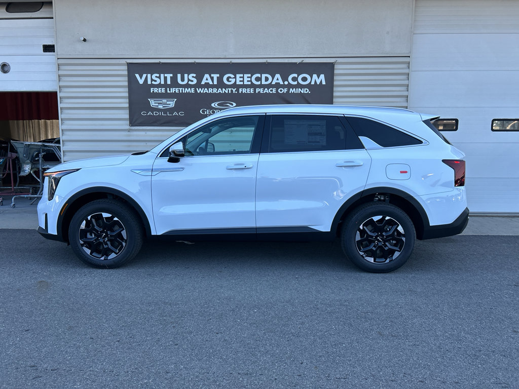 New 2026 Kia Sorento S w/ S Panoramic Sunroof Package image 7