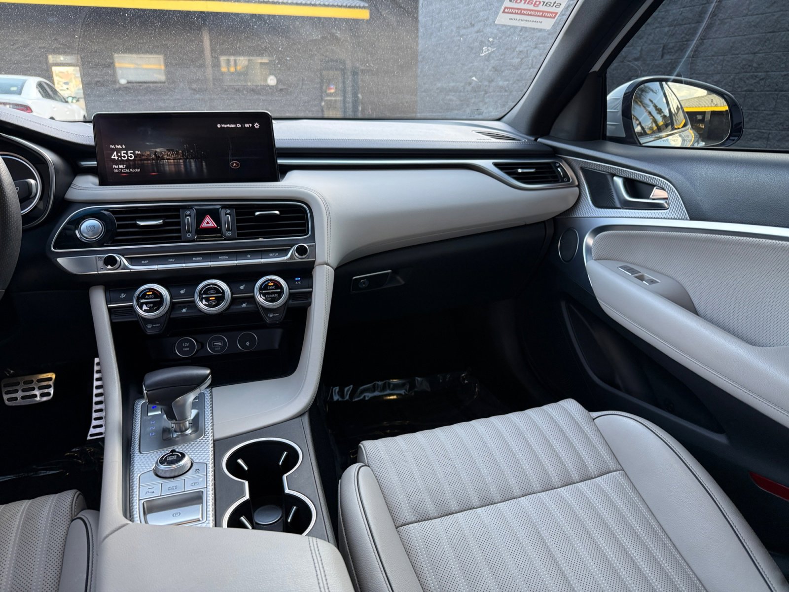 Used 2023 Genesis G70 2.0T w/ Sport Prestige Package image 23