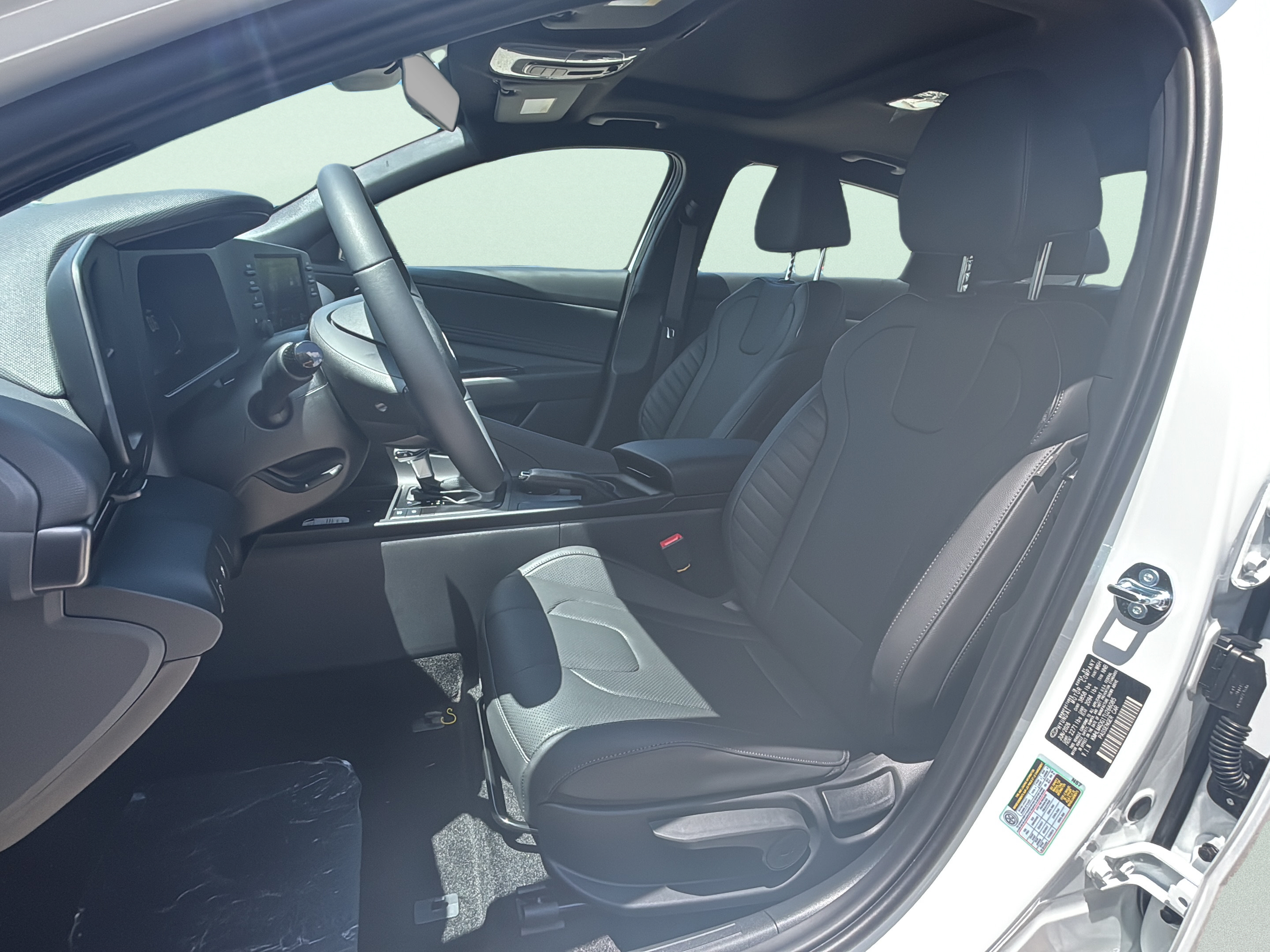 New 2026 Hyundai Elantra SEL Sport FWD image 20