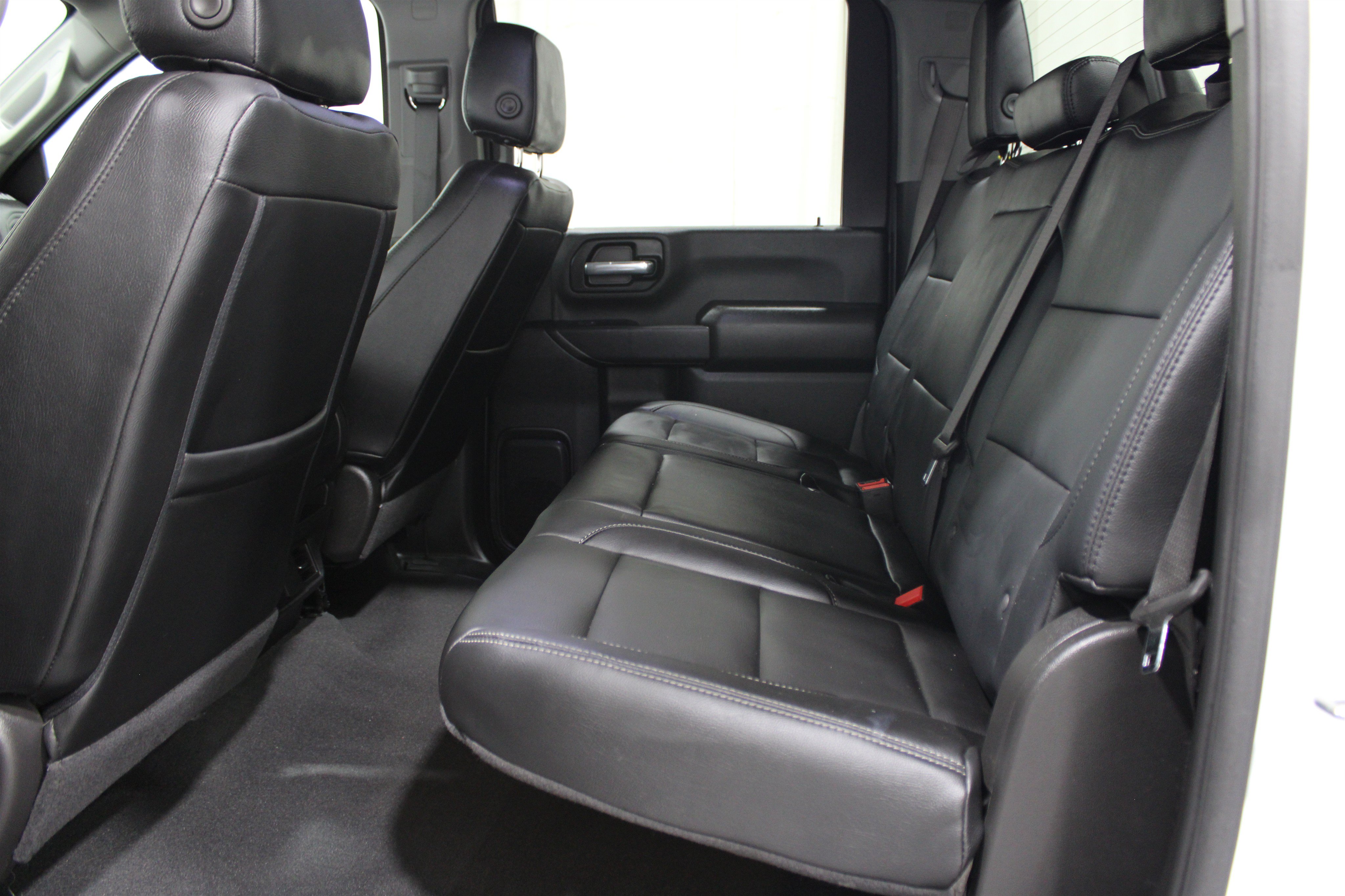 Used 2025 Chevrolet Silverado 2500 Custom w/ Custom Value Package AWD/4WD image 24