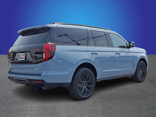 Used 2025 Ford Expedition Platinum w/ Stealth Appearance Package image 4