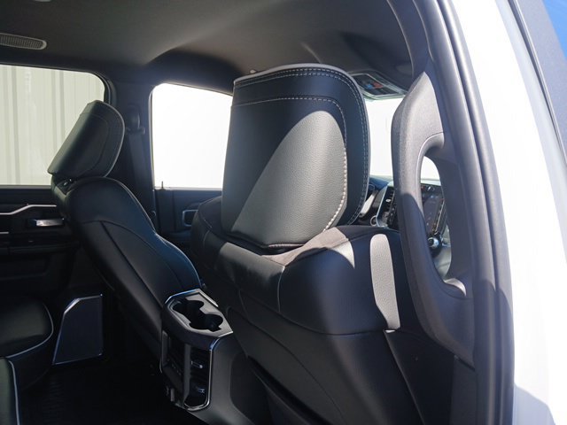 New 2027 RAM 5500 4x4 Crew Cab w/ Laramie Trim Package image 20