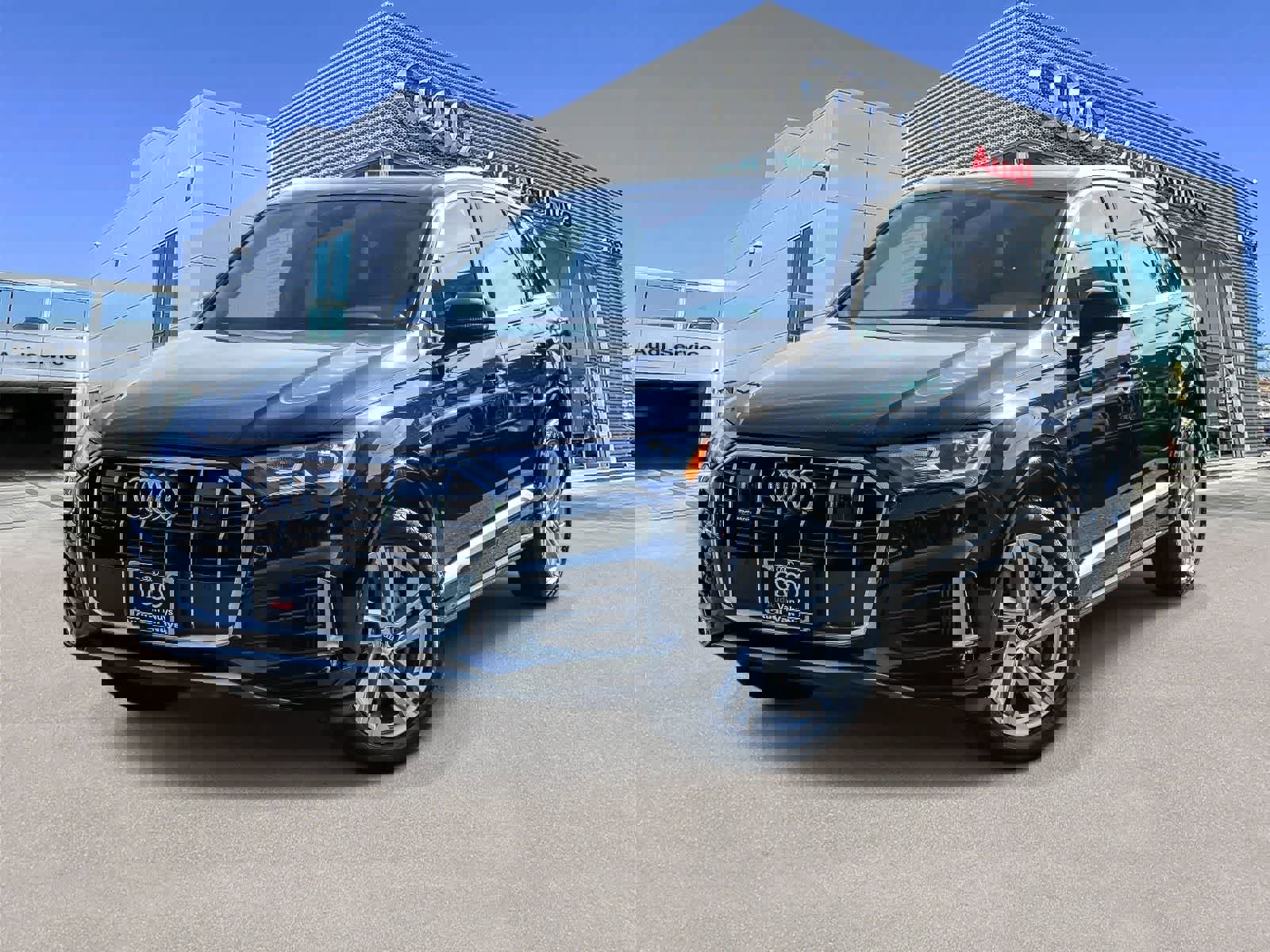 Used 2022 Audi Q7 Premium Plus w/ Premium Plus Package