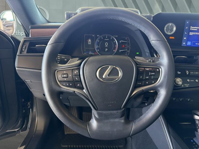Certified 2025 Lexus ES 350 w/ Premium Package FWD image 14