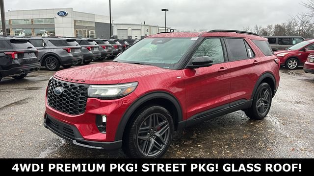New 2026 Ford Explorer ST-Line w/ ST-Line Street Pack AWD/4WD image 3