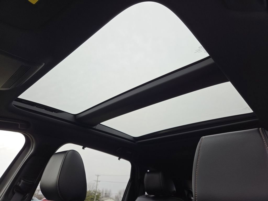 New 2026 MAZDA CX-90 3.3 Turbo w/ Premium Plus Pkg image 3