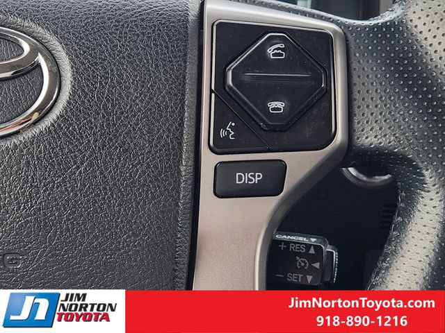 Used 2015 Toyota 4Runner Limited AWD/4WD image 29